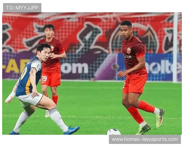 中场被曝告别赛场,转会市场震荡 中场被曝告别赛场,转会市场震荡